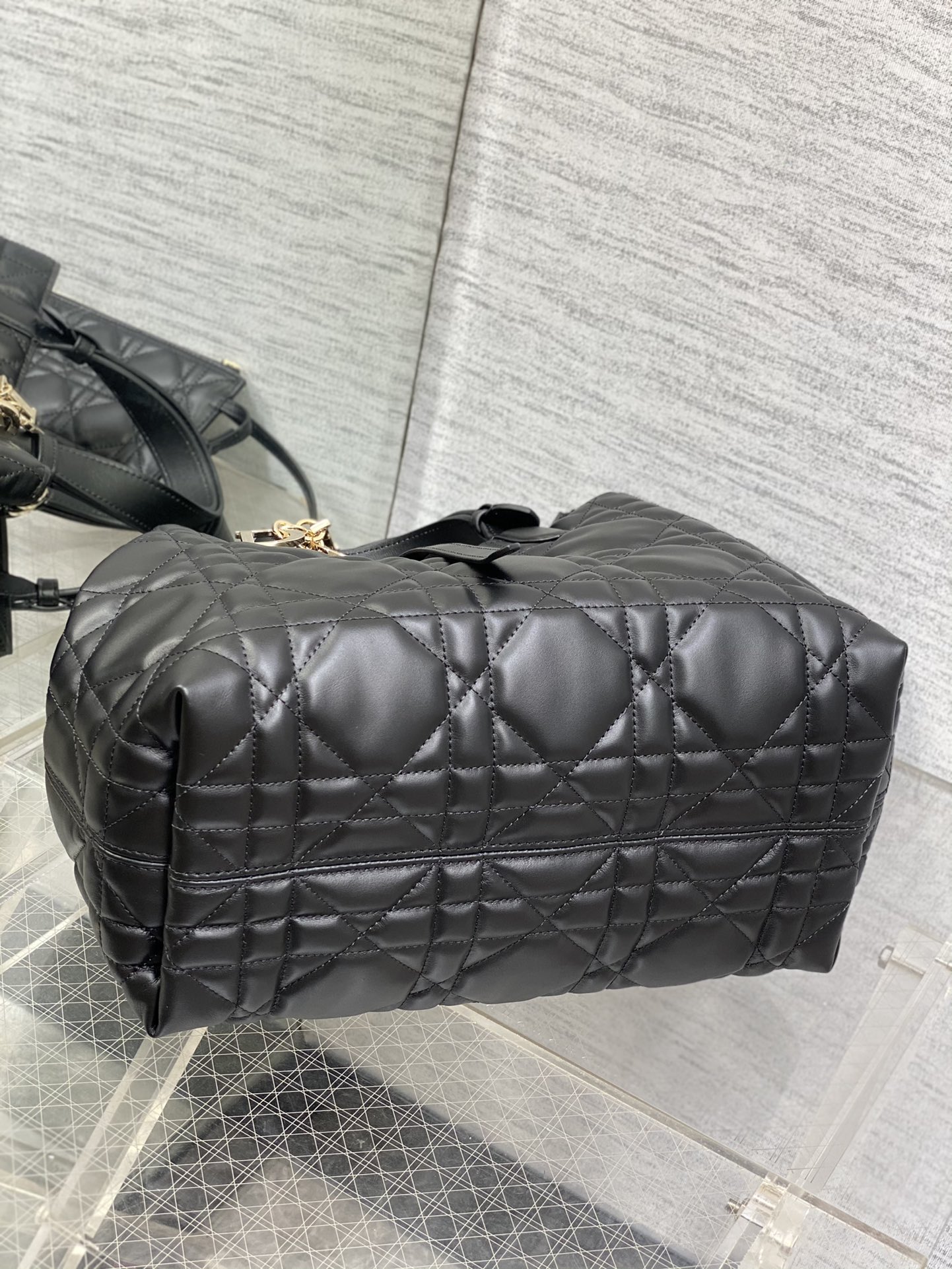 Medium Dior Toujours Bag Black Macrocannage Calfskin